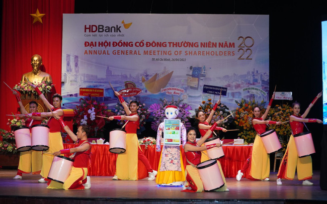 [Live] ĐHCĐ HDBank: Năm 2022 chia cổ tức bằng cổ phiếu tỷ lệ 25%, bầu HĐQT và BKS nhiệm kỳ mới