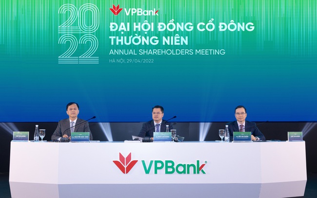 [Live] ĐHCĐ VPBank: Tiếp tục đặt mục tiêu tăng trưởng cao và kế hoạch tăng vốn "khủng"