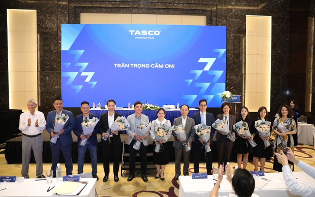 ĐHCĐ Tasco (HUT): Ông Vũ Đình Độ làm chủ tịch HĐQT, chương trình tái cấu trúc lớn nhất lịch sử, đặt nền móng xây dựng hệ sinh thái "Nền tảng cuộc sống - Foundation of life"