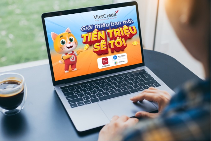 Chương trình giới thiệu bạn mở thẻ của VietCredit không giới hạn tiền thưởng cho khách hàng.