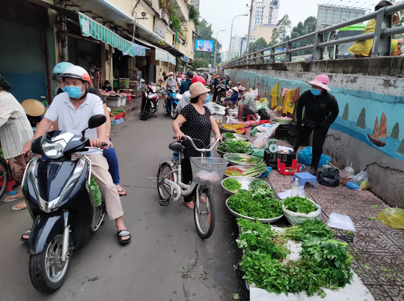 GIÁ CẢ HẰNG NGÀY (28-5): Sôi động thị trường 1-6, Vải thiều đắt hàng tại chợ và sàn online - Ảnh 4.