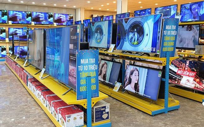 Có nên mua TV, tủ lạnh... hàng trưng bày bán đại hạ giá?