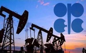 OPEC + sẽ tăng sản lượng để bù đắp cho Nga, mở ra khả năng ông Biden sẽ có chuyến công du đầu tiên tới Riyadh