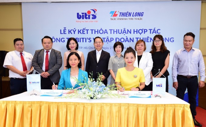 Lễ ký kết thỏa thuận hợp tác giữa Biti’s và Thiên Long diễn ra vào sáng 27/6 tại TP.HCM.