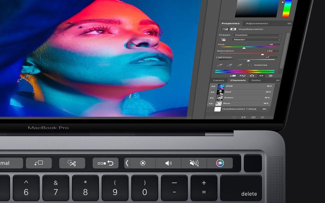 Loạt MacBook Pro, iPad sắp thành 'đồ cổ'