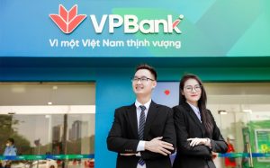 VPBank đang trả lương bao nhiêu cho hơn 27.000 nhân sự làm việc trên toàn hệ thống?