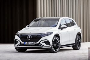 Mercedes tăng giá hàng loạt mẫu xe - Ảnh 1.