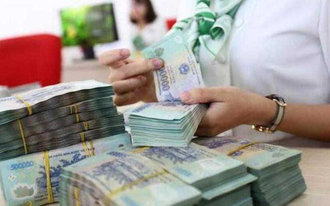 Lãi suất qua đêm liên ngân hàng vượt 5%, tăng gấp 10 lần sau hơn 1 tháng