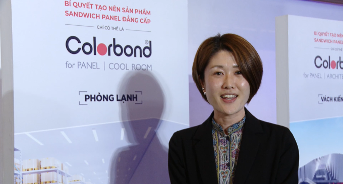 Bà Atsuko Ishii, Giám đốc Thiết kế Công ty về kho lạnh logistics cho biết sẽ lựa chọn tôn Colorbond for Panel cho các dự án trong tương lai của mình. Ảnh: Trần Trúc Lâm