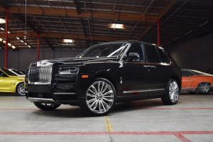 Rolls-Royce Cullinan siêu chống đạn cho yếu nhân, giá đắt gấp 3 bản tiêu chuẩn - Ảnh 1.